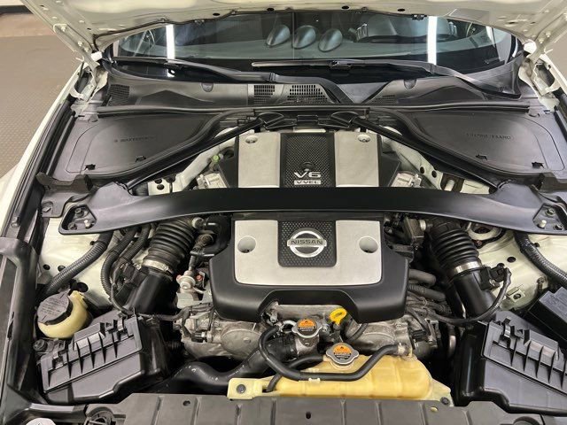 Used 2012 Nissan 370Z Roadster image 20