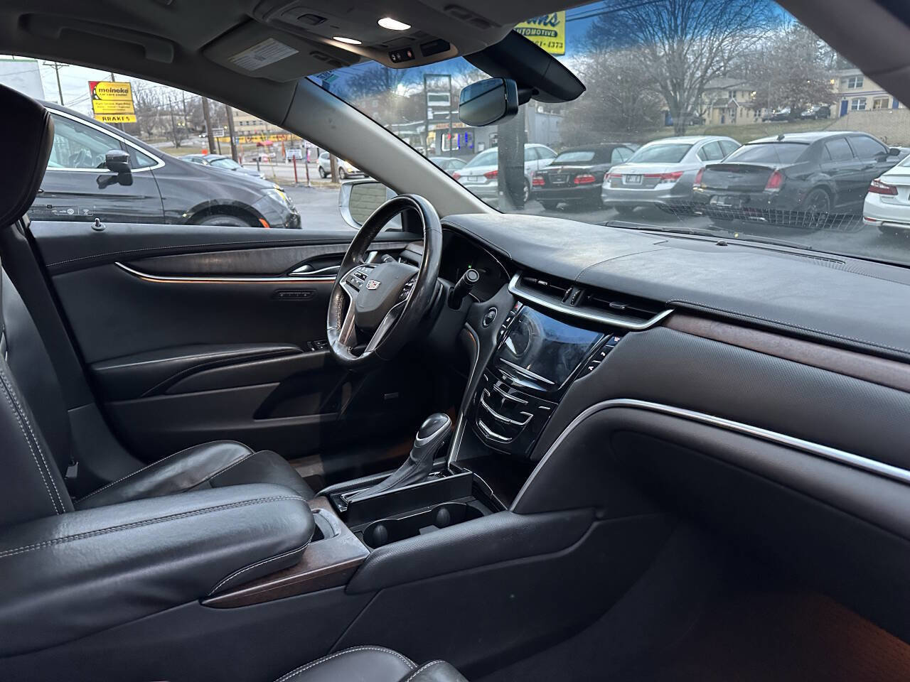 Used 2018 Cadillac XTS Luxury image 15