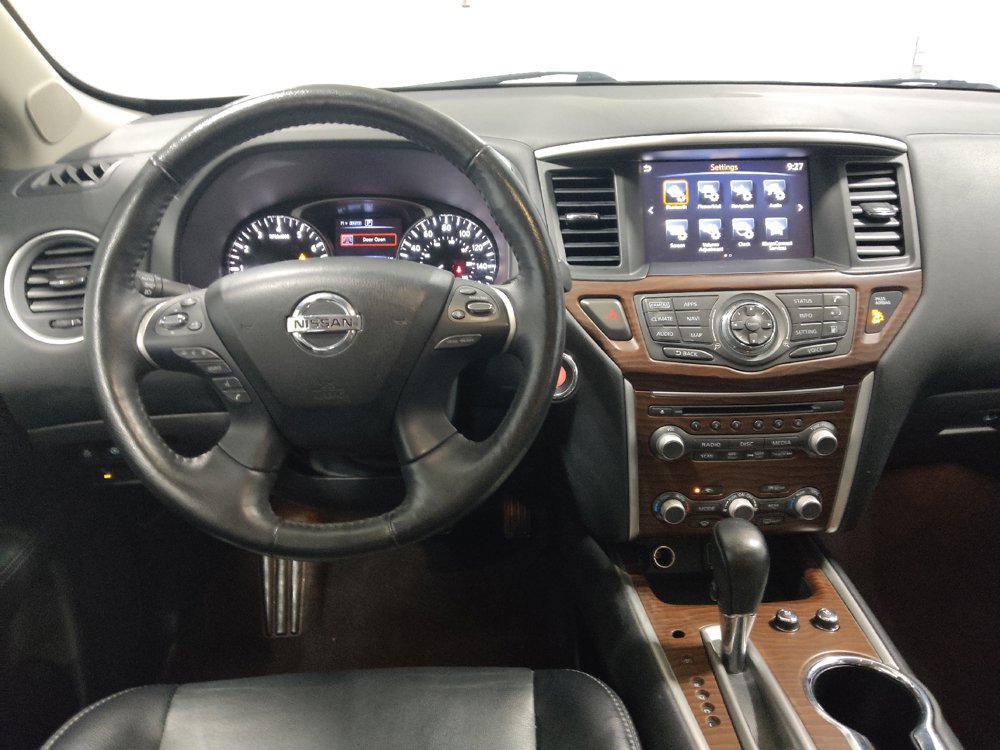 Used 2020 Nissan Pathfinder Platinum AWD/4WD image 22