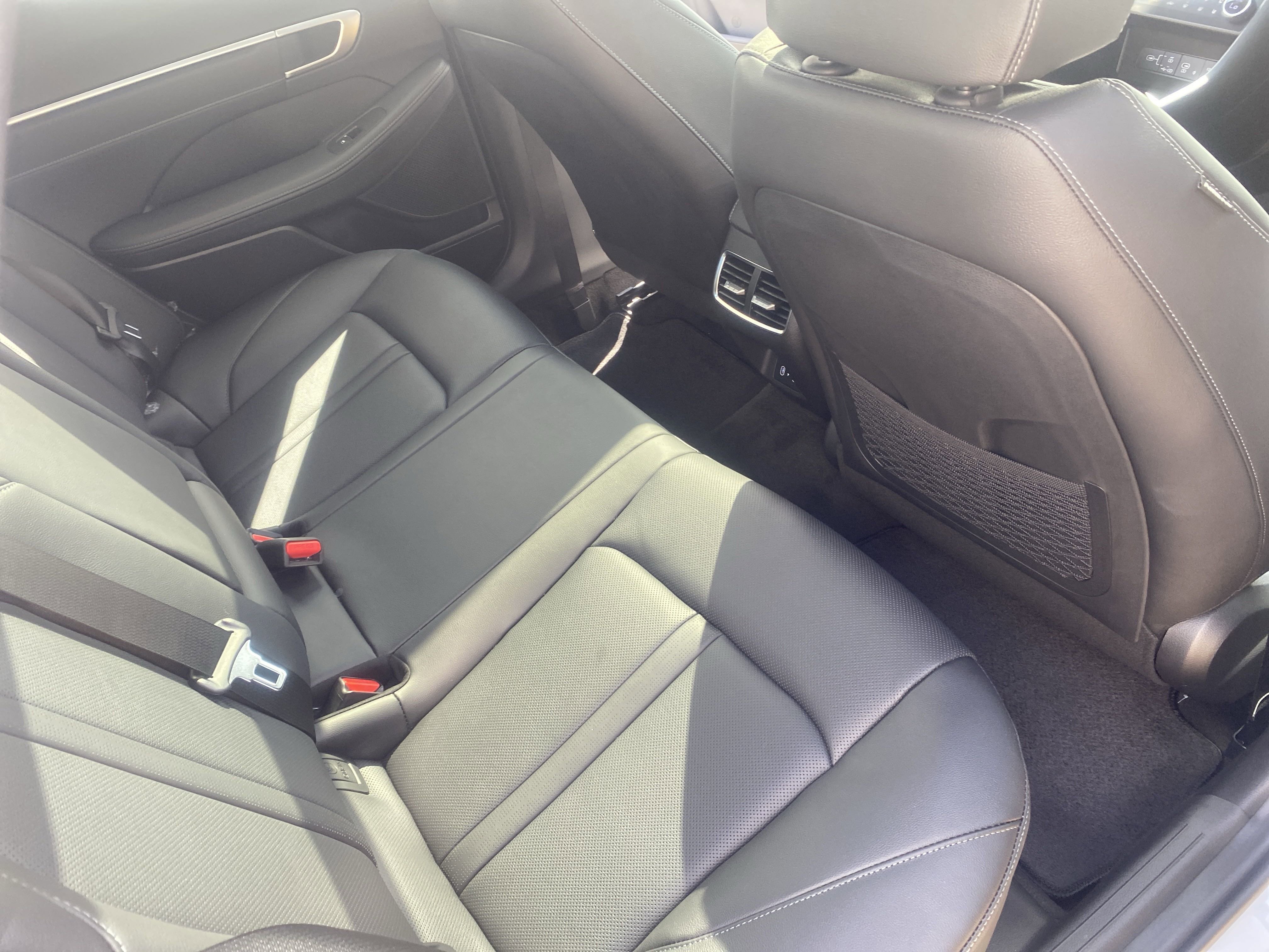 New 2025 Hyundai Sonata Limited image 15