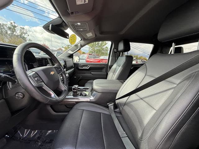 Used 2024 Chevrolet Silverado 1500 LTZ image 38