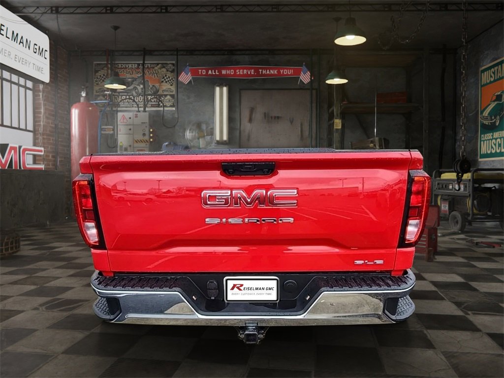 New 2026 GMC Sierra 1500 SLE w/ Preferred Package image 19