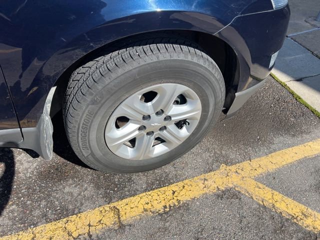 Used 2012 Chevrolet Traverse LS AWD/4WD image 18