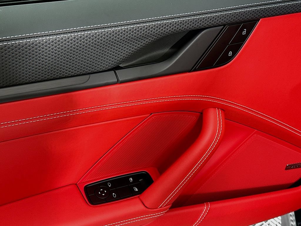 New 2026 Porsche 911 GT3 RWD image 18