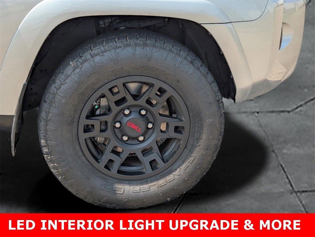Used 2022 Toyota 4Runner SR5 Premium w/ Moonroof Package image 6