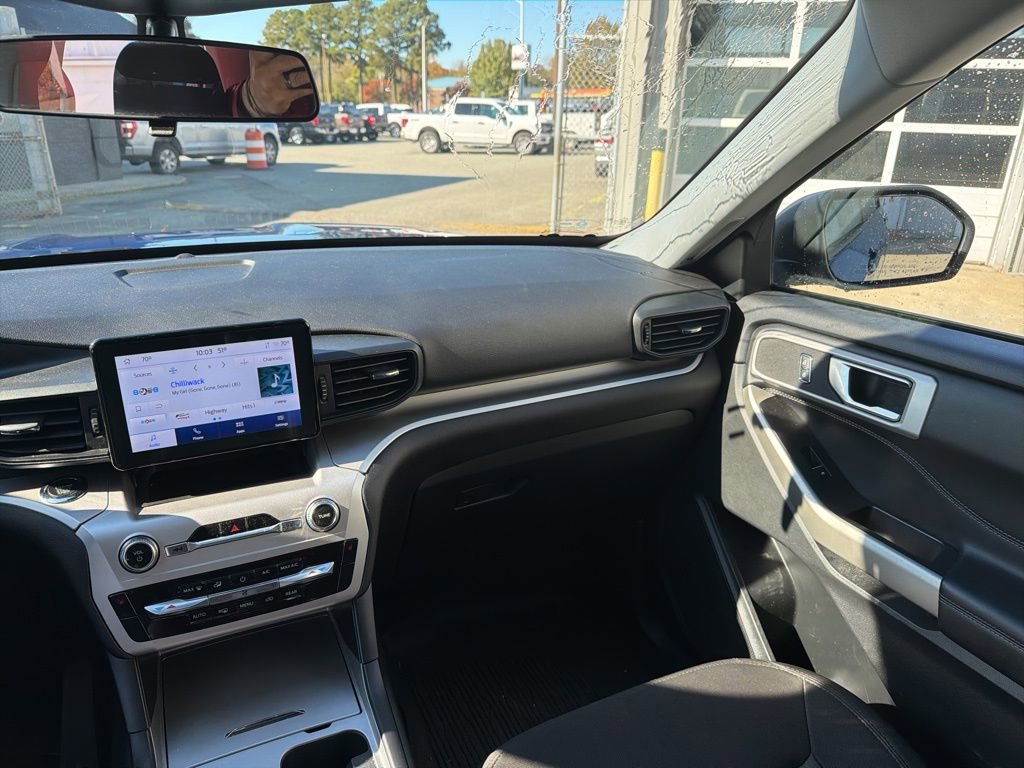 Certified 2022 Ford Explorer XLT image 15