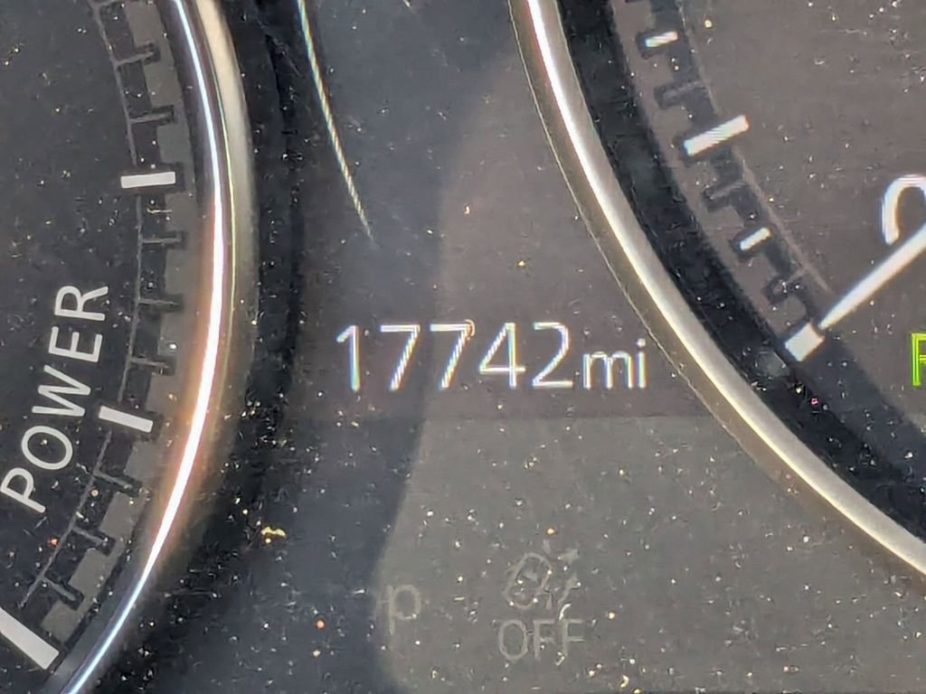 Used 2025 MAZDA CX-50 AWD 2.5 Hybrid w/ Premium Pkg image 16