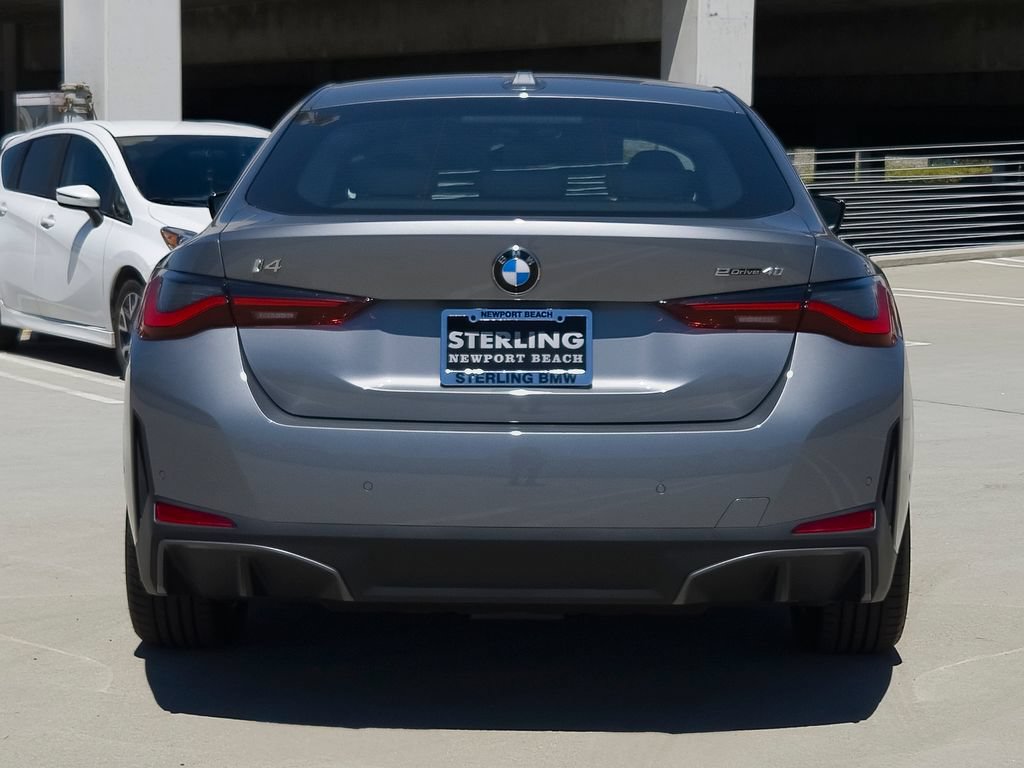 New 2026 BMW i4 eDrive40 w/ Parking Assistance Package RWD image 19