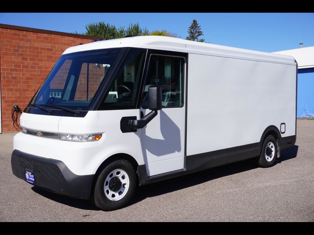 Used 2025 Chevrolet Brightdrop 600 AWD/4WD image 1