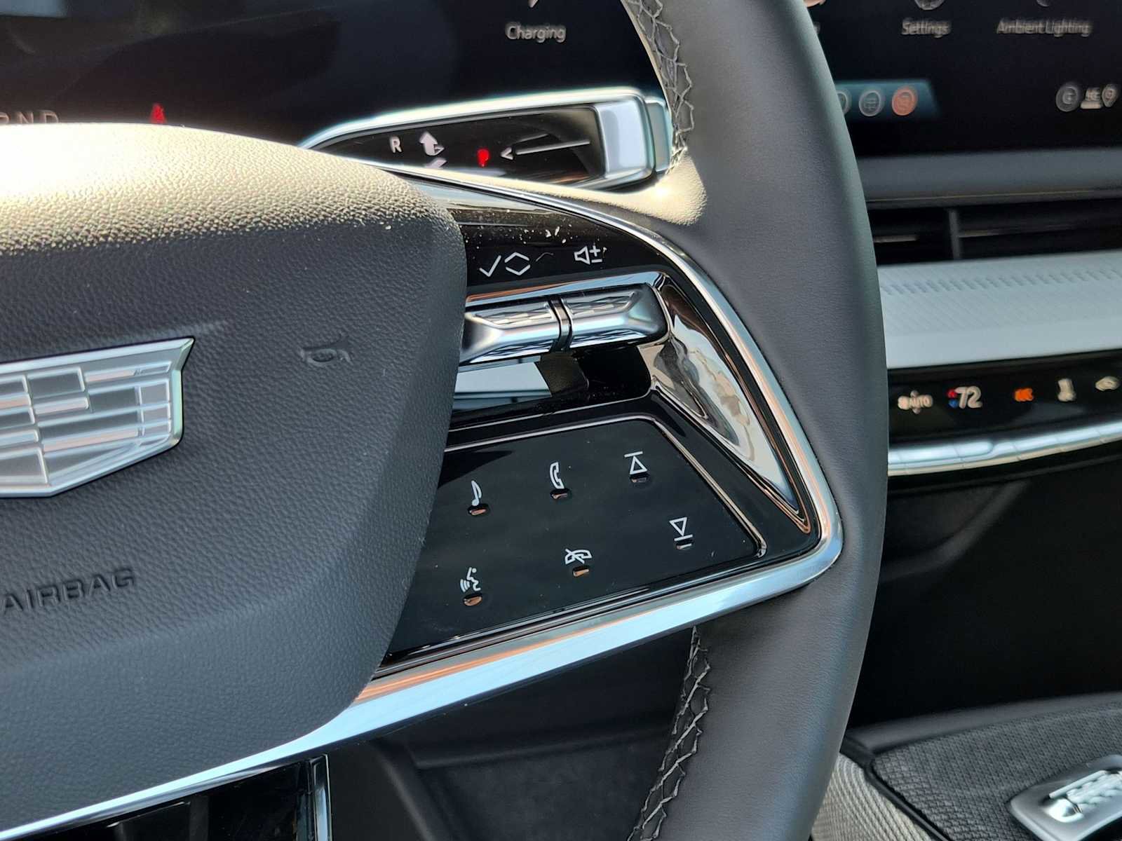 Used 2025 Cadillac Optiq Sport 1 AWD/4WD image 22