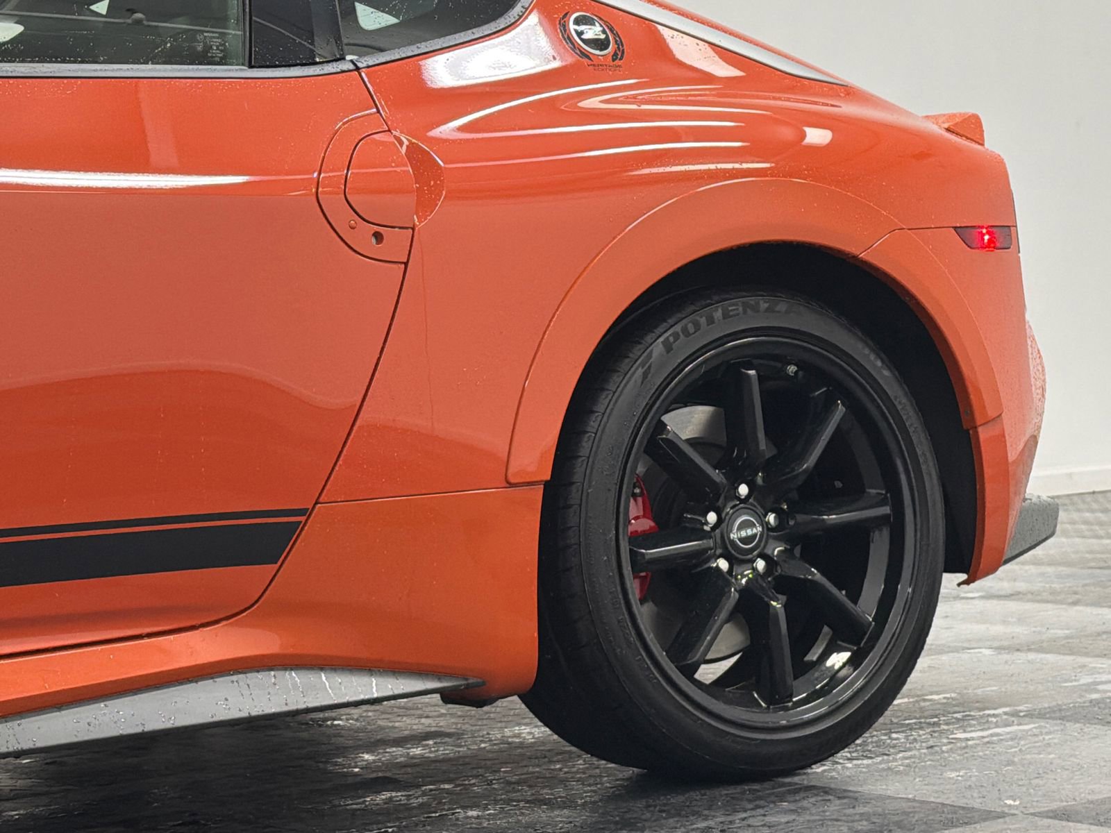 Used 2024 Nissan Z Performance w/ Heritage Edition image 6