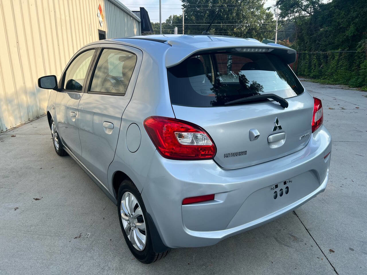 Used 2018 Mitsubishi Mirage ES image 5