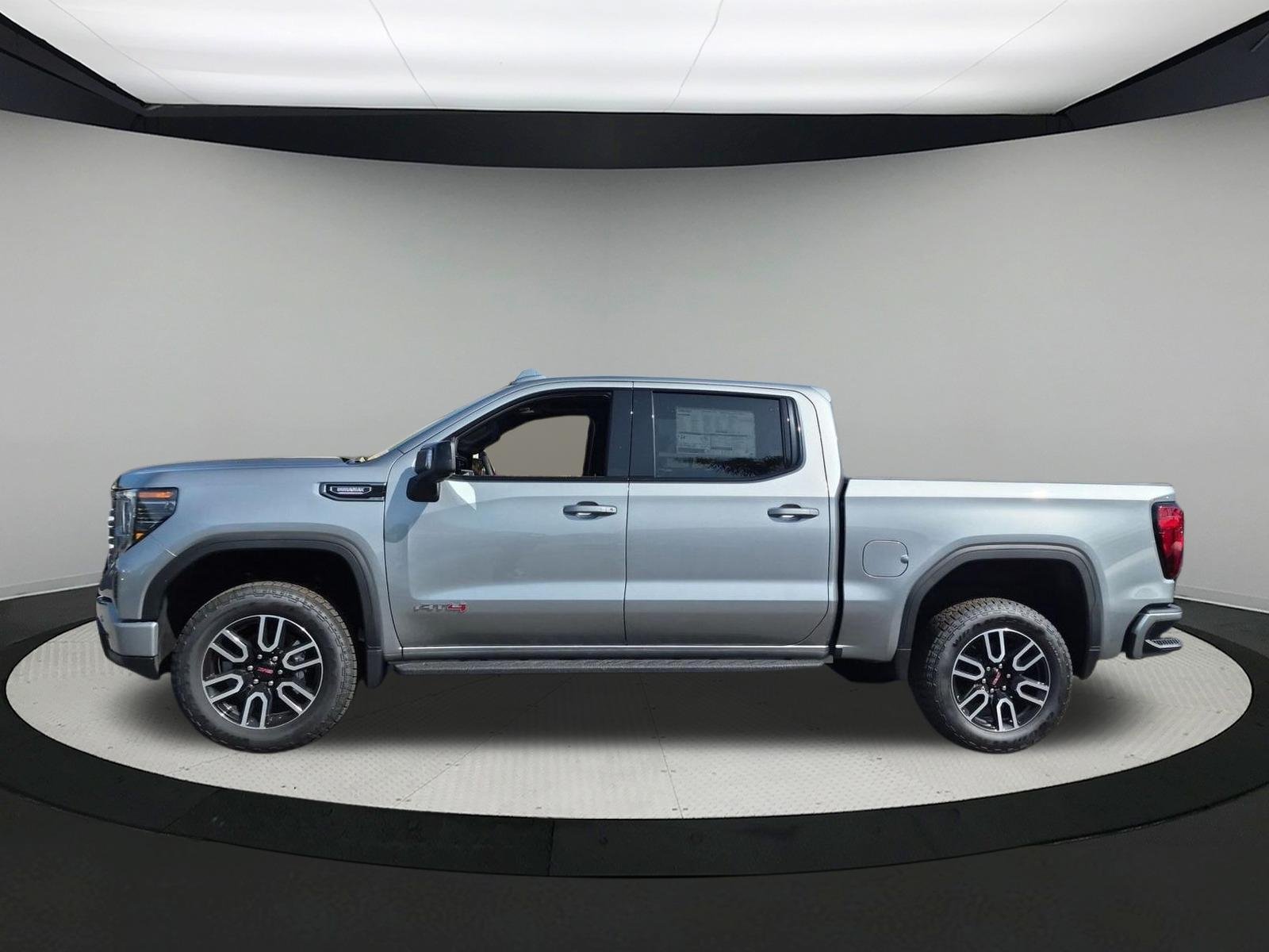 New 2026 GMC Sierra 1500 AT4 w/ AT4 Premium Package AWD/4WD image 2