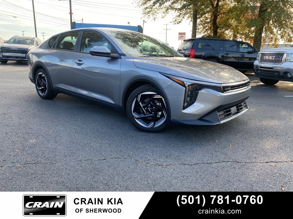 New 2025 Kia K4 EX image 1