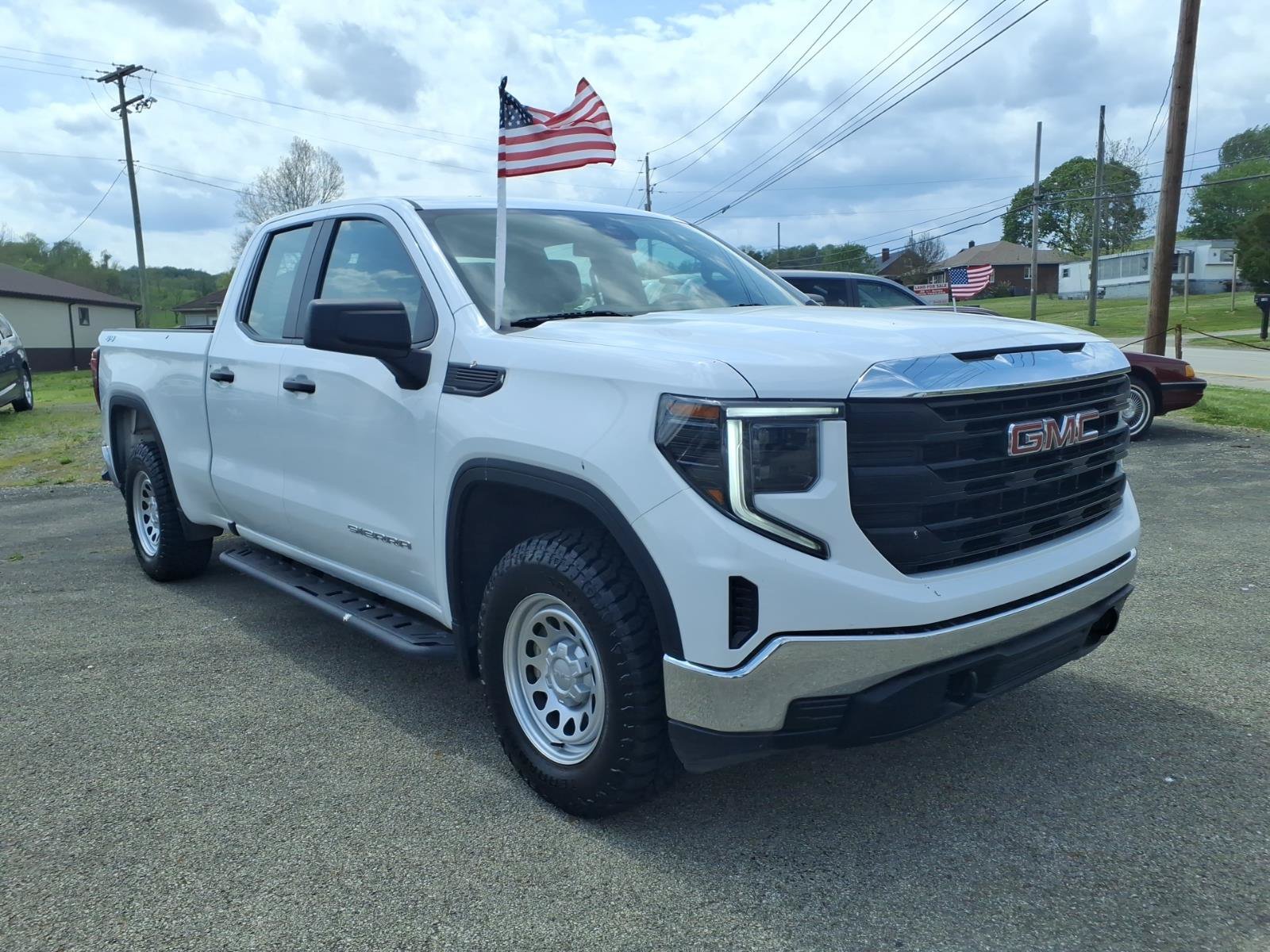 Used 2023 GMC Sierra 1500 Pro w/ Fleet Convenience Package