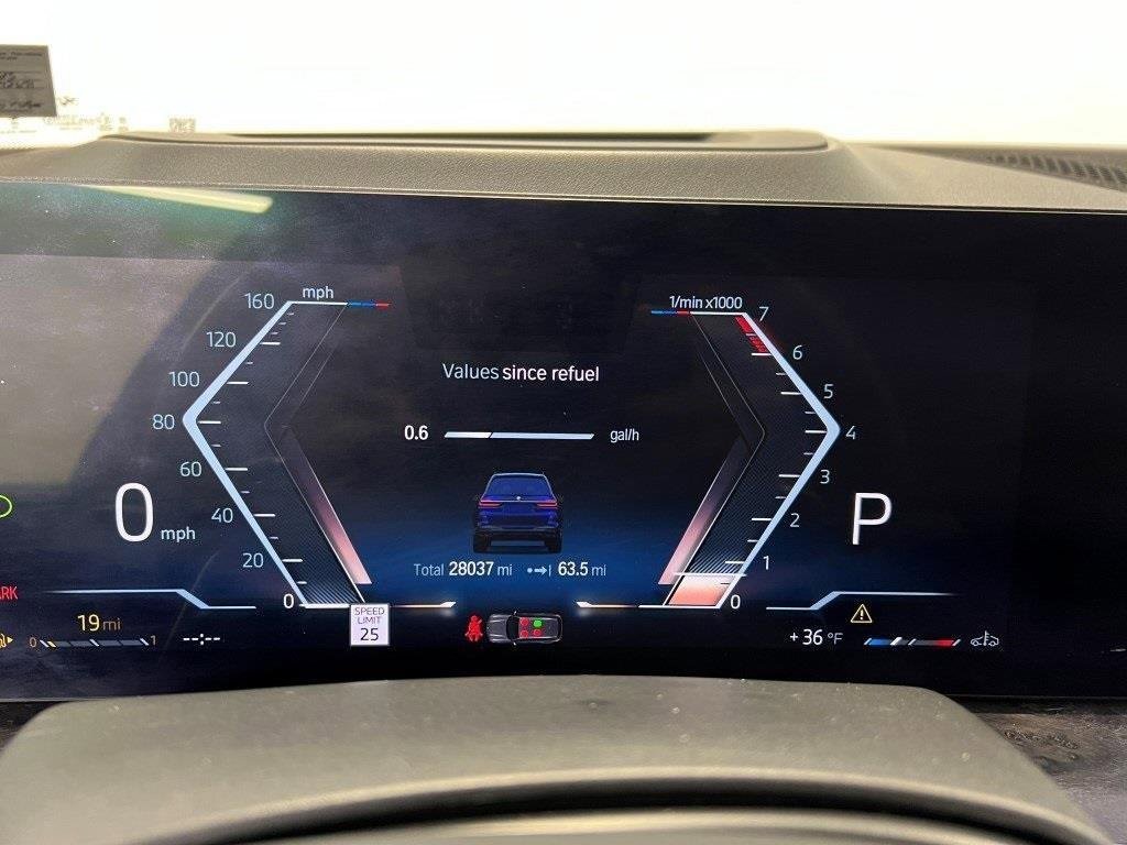 Used 2023 BMW X7 M60i w/ Executive Package image 38