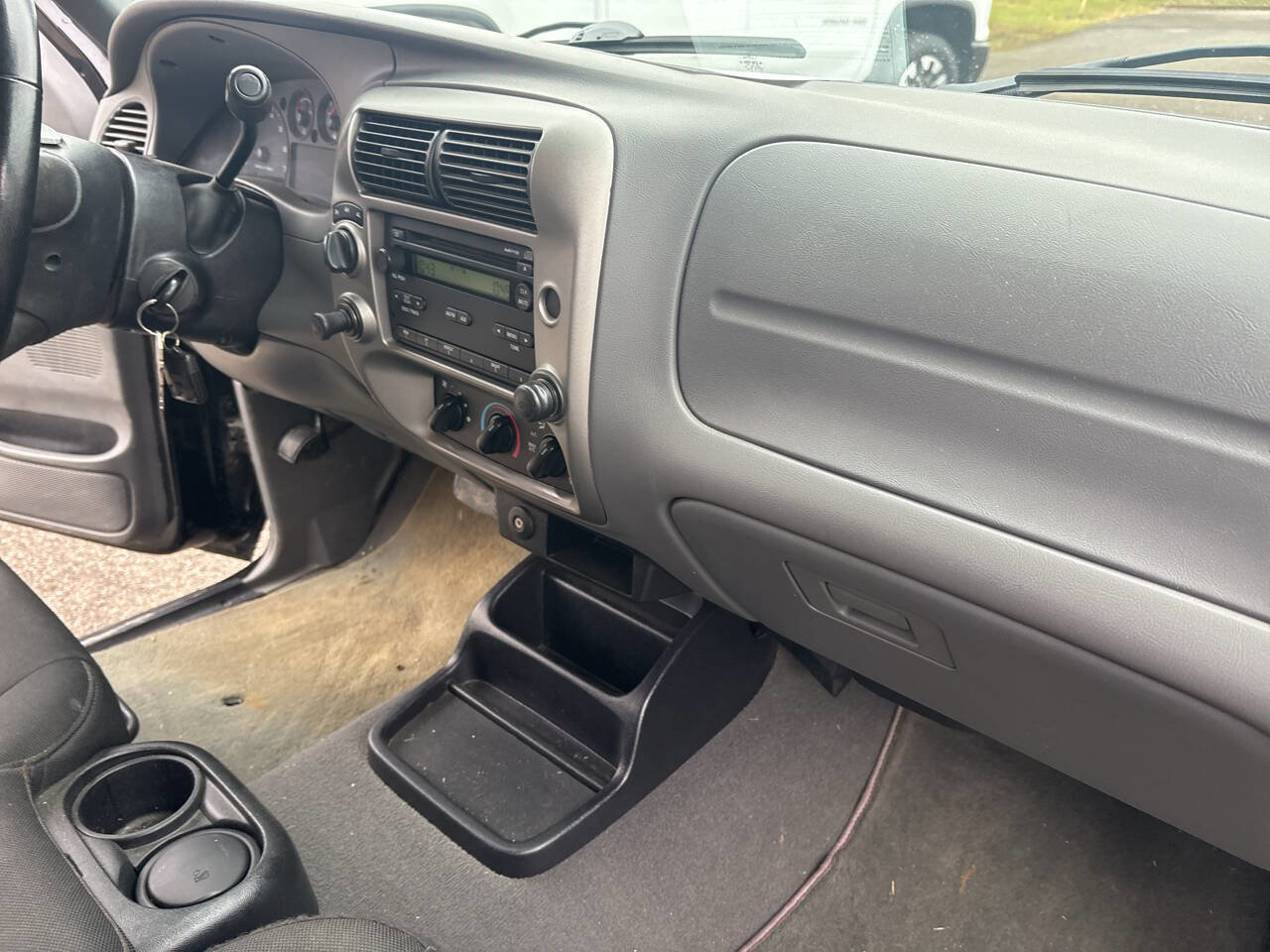 Used 2008 Ford Ranger XLT image 28