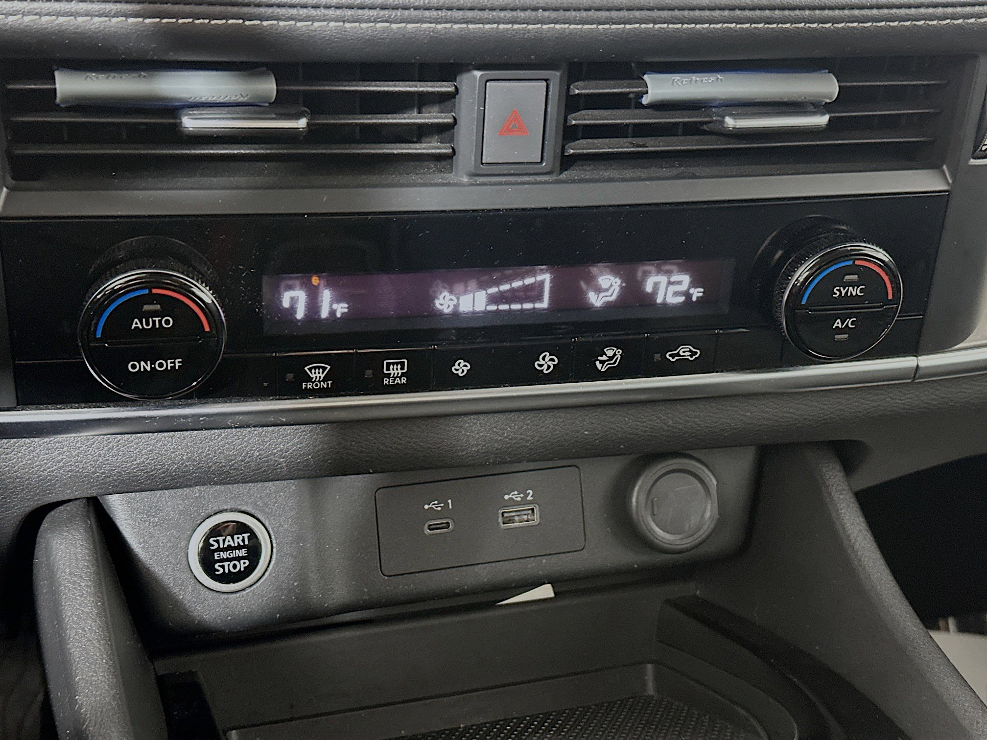 Used 2023 Nissan Rogue SV image 15