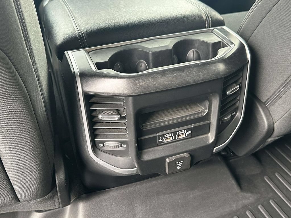 Used 2020 RAM 1500 Big Horn AWD/4WD image 13