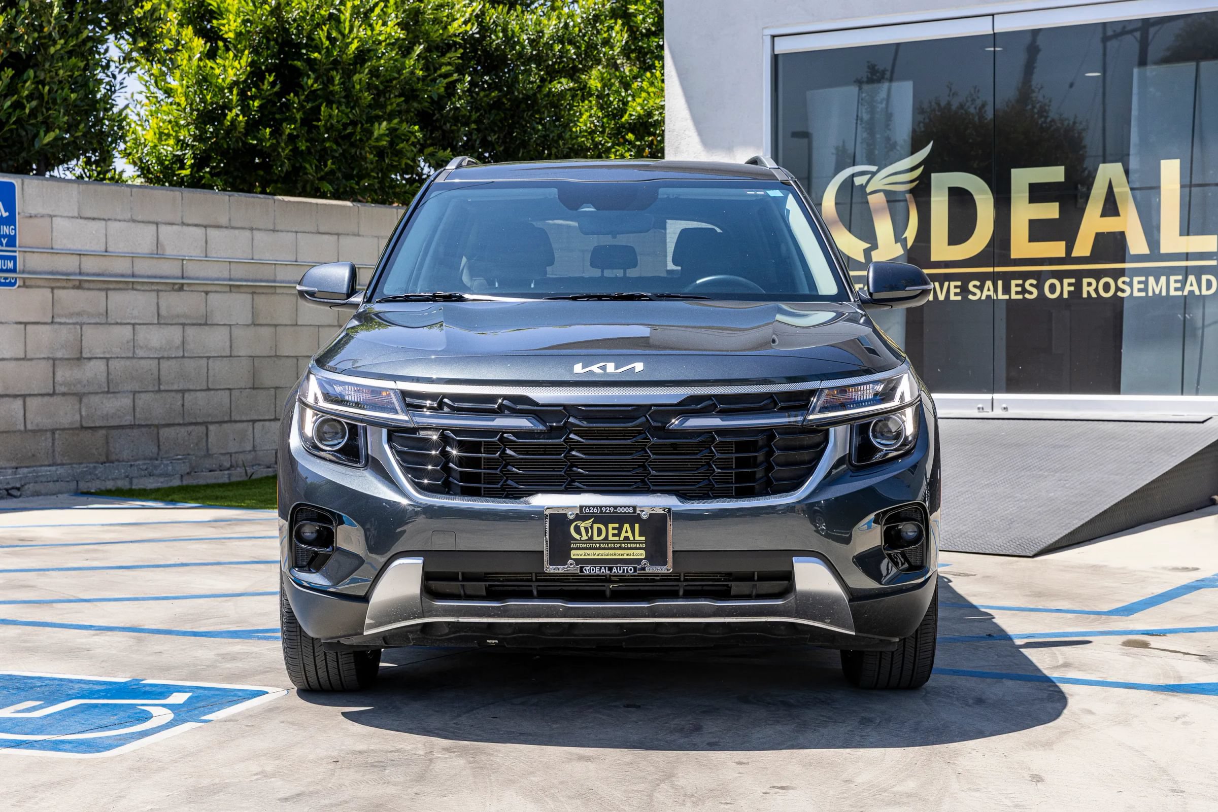 Used 2025 Kia Seltos S FWD image 4