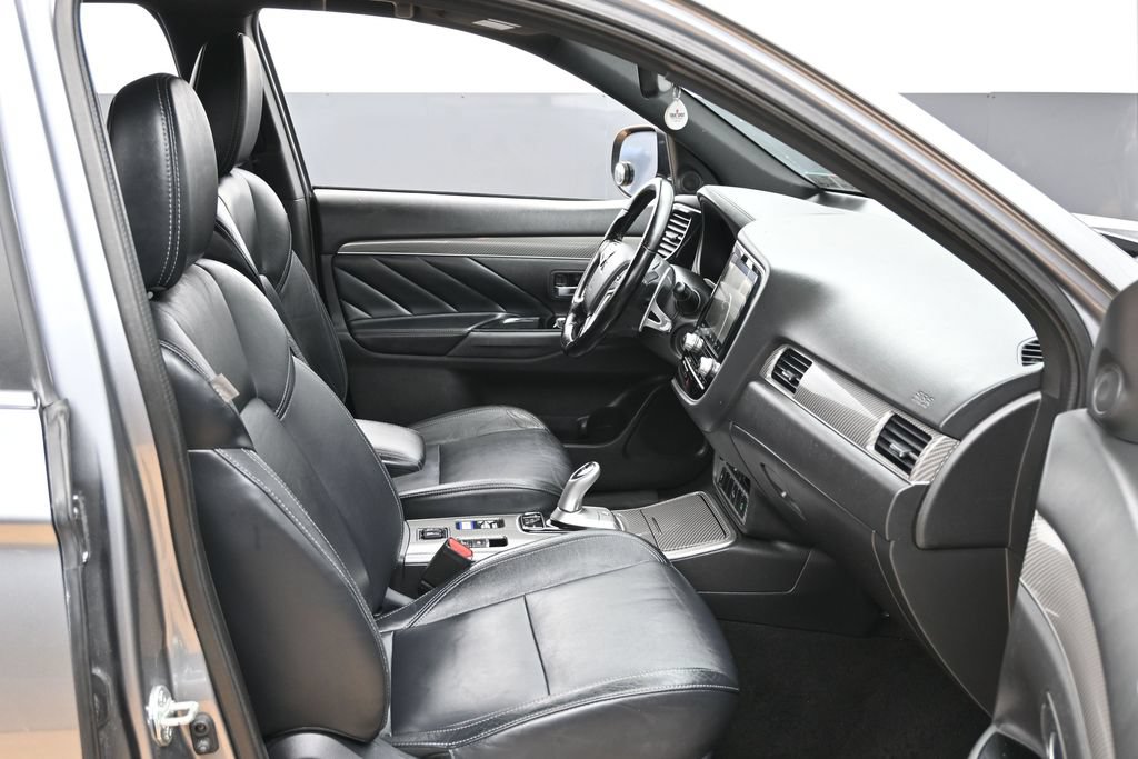Used 2022 Mitsubishi Outlander SEL AWD/4WD image 33
