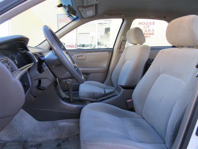 Used 2000 Toyota Camry LE image 17