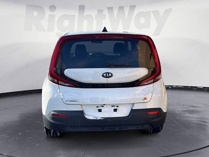 Used 2020 Kia Soul S FWD image 4