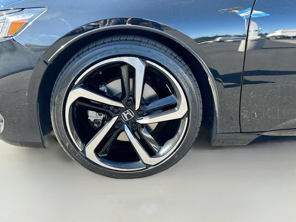 Used 2018 Honda Accord Sport image 28