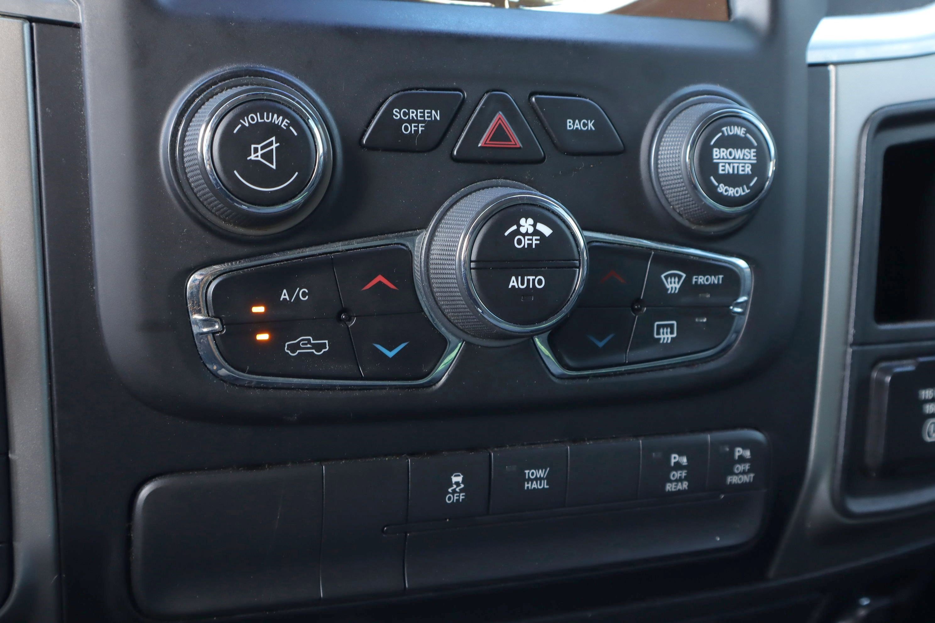 Used 2019 RAM 1500 Big Horn image 13