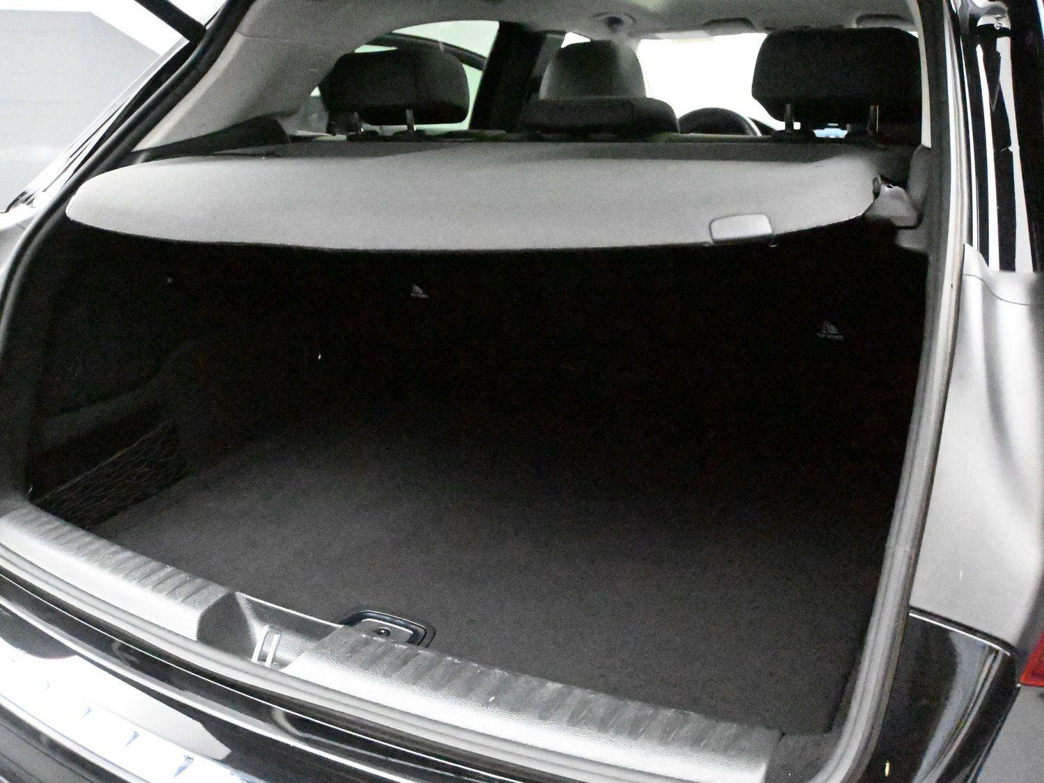 Used 2020 Mercedes-Benz GLA 250 4MATIC image 14