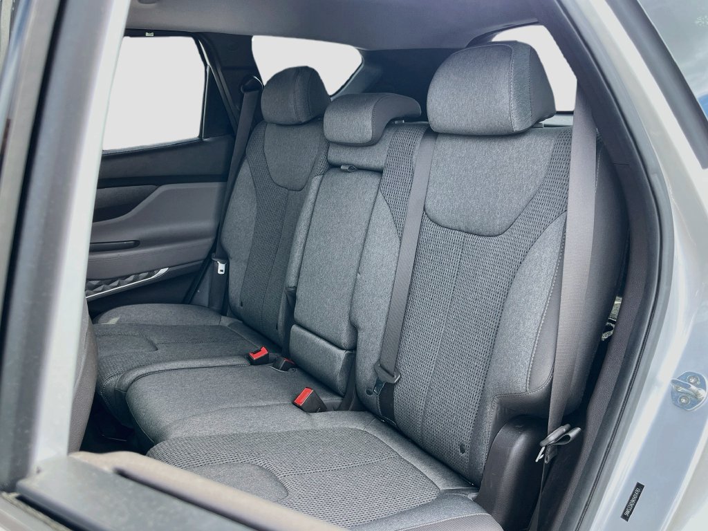 Used 2019 Hyundai Santa Fe SEL FWD image 24
