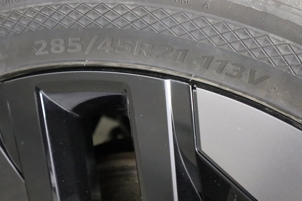 Used 2024 Kia EV9 GT-Line AWD/4WD image 37