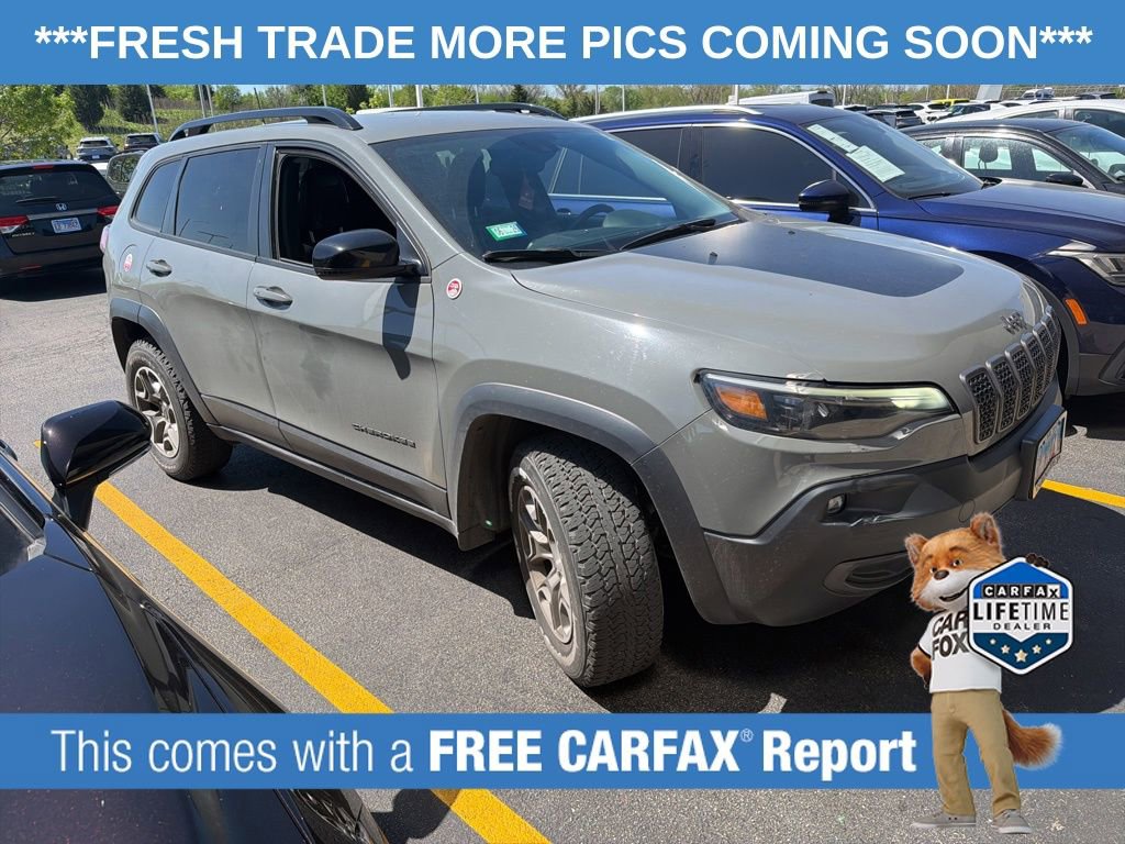 Used 2022 Jeep Cherokee Trailhawk AWD/4WD image 3