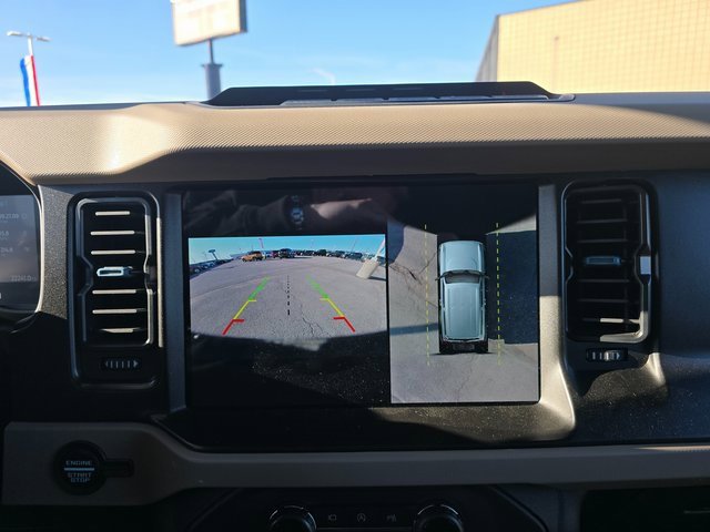 Used 2022 Ford Bronco Wildtrak image 12