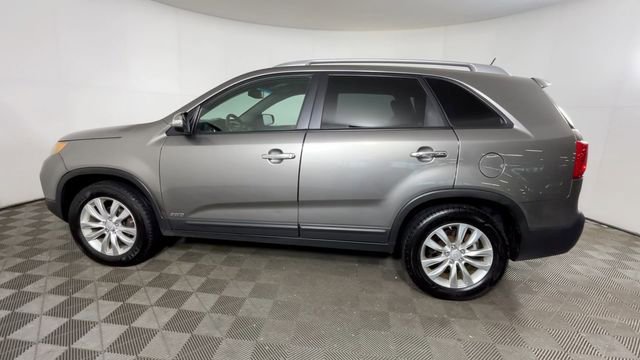 Used 2011 Kia Sorento EX w/ Premium Pkg AWD/4WD image 8