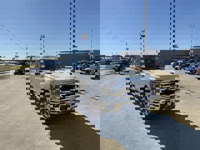 New 2025 Ford F150 Lariat w/ Equipment Group 501A Mid image 2