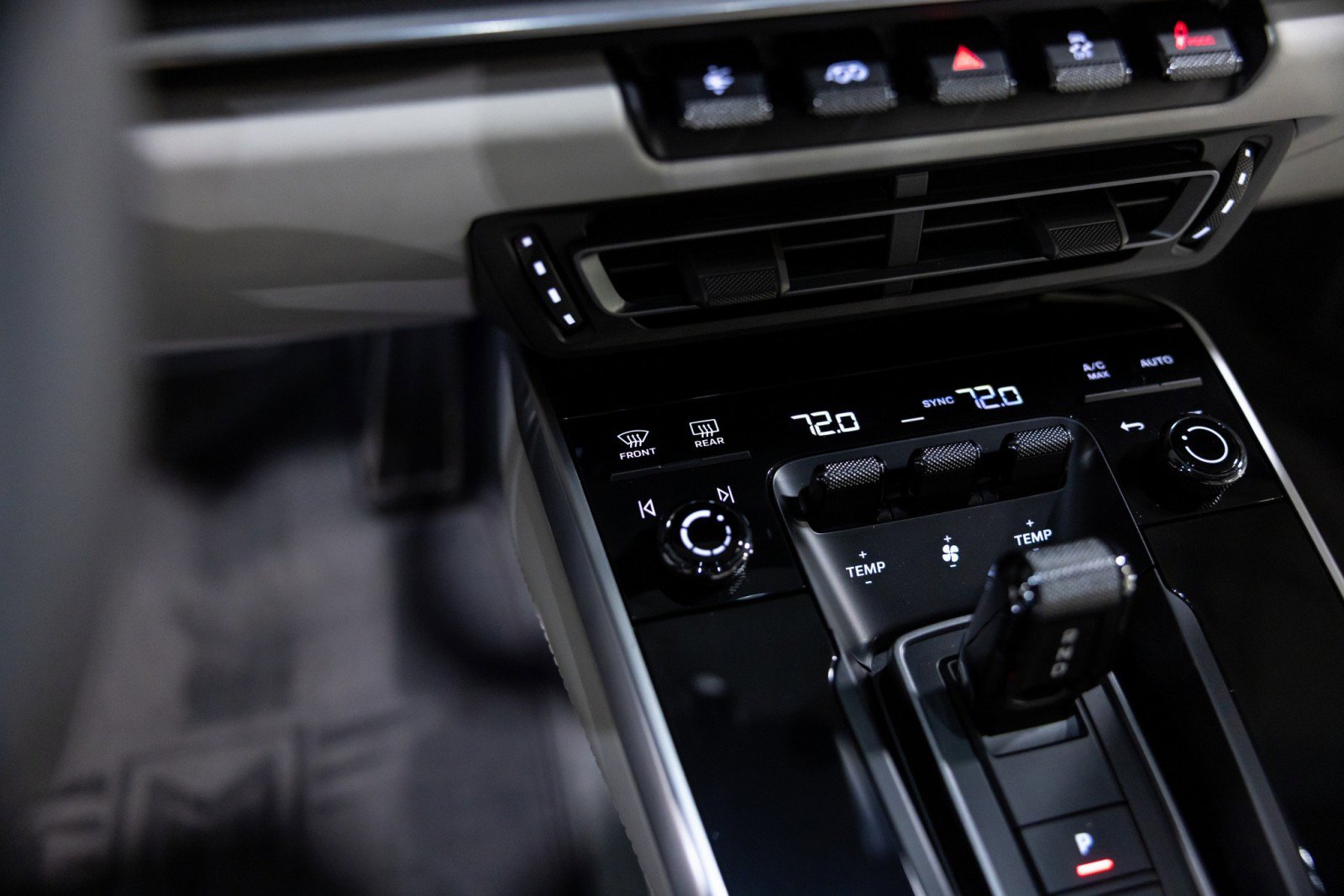 Used 2021 Porsche 911 Turbo S image 44