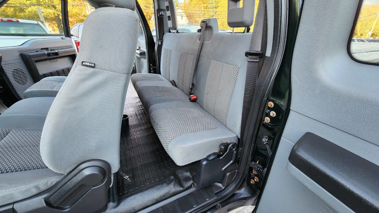 Used 2015 Ford F250 XL w/ Power Equipment Group image 29