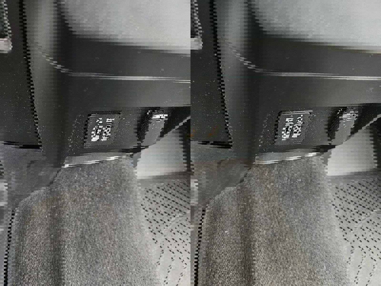 Used 2020 Ford F150 XLT image 50