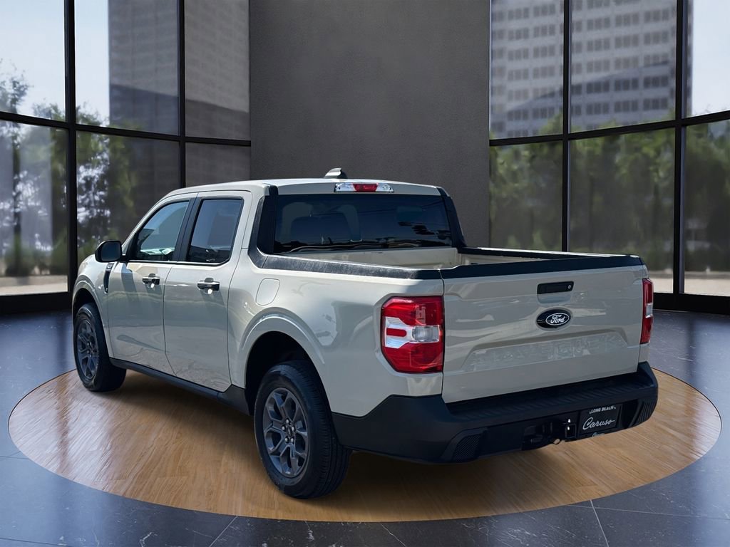 Certified 2025 Ford Maverick XLT w/ Equipment Group 302A AWD/4WD image 4