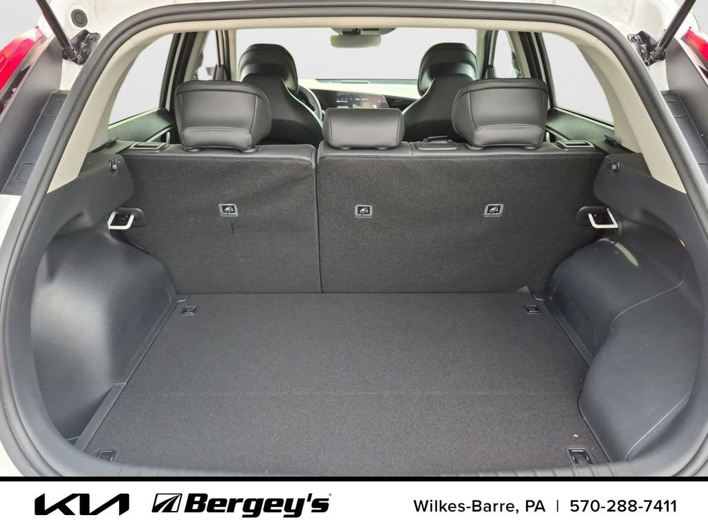 Certified 2025 Kia Niro EX w/ EX Cold Weather Package FWD image 25