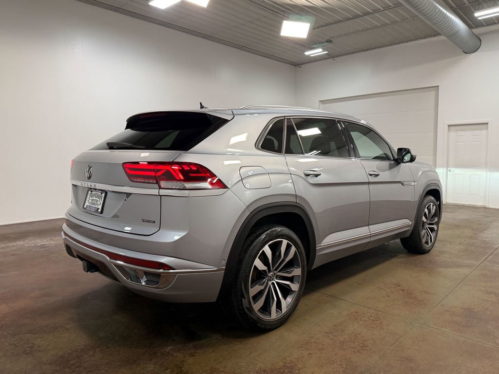 Used 2023 Volkswagen Atlas Cross Sport SEL Premium R-Line image 34