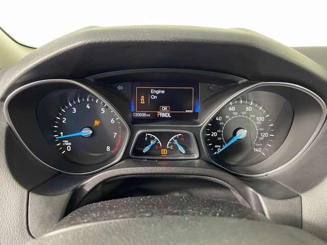 Used 2016 Ford Focus SE w/ SE Power Seat Package image 5