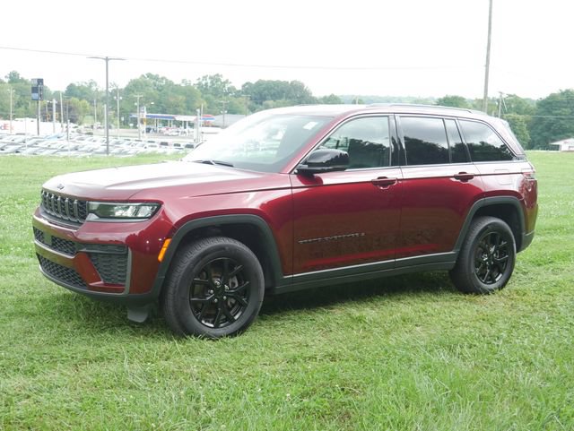 New 2026 Jeep Grand Cherokee Altitude AWD/4WD image 5