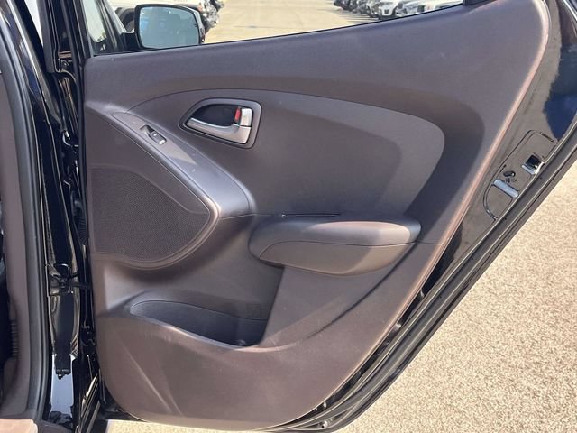 Used 2015 Hyundai Tucson GLS w/ Option Group 02 FWD image 21