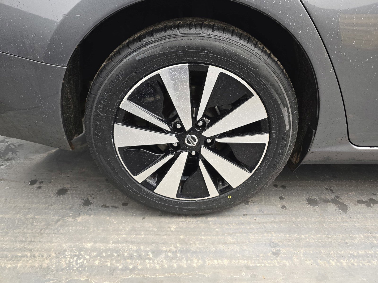 Used 2022 Nissan Altima 2.5 SV FWD image 17