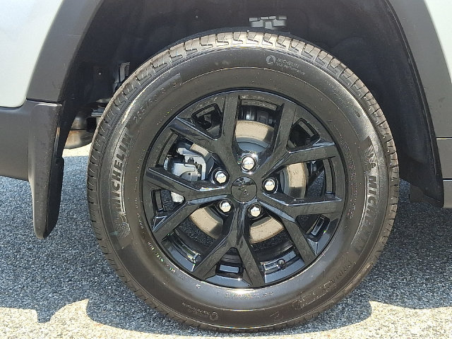 New 2026 Jeep Grand Cherokee Altitude AWD/4WD image 5