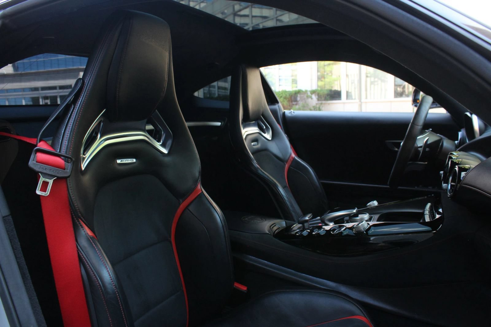 Used 2016 Mercedes-Benz AMG GT S image 26