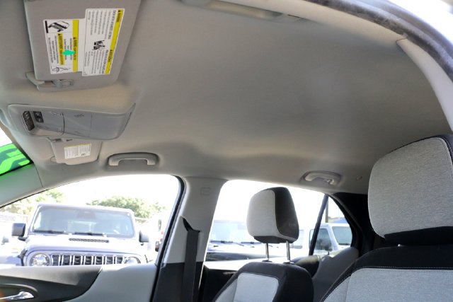 Used 2022 Chevrolet Equinox LS w/ LS Convenience Package AWD/4WD image 12