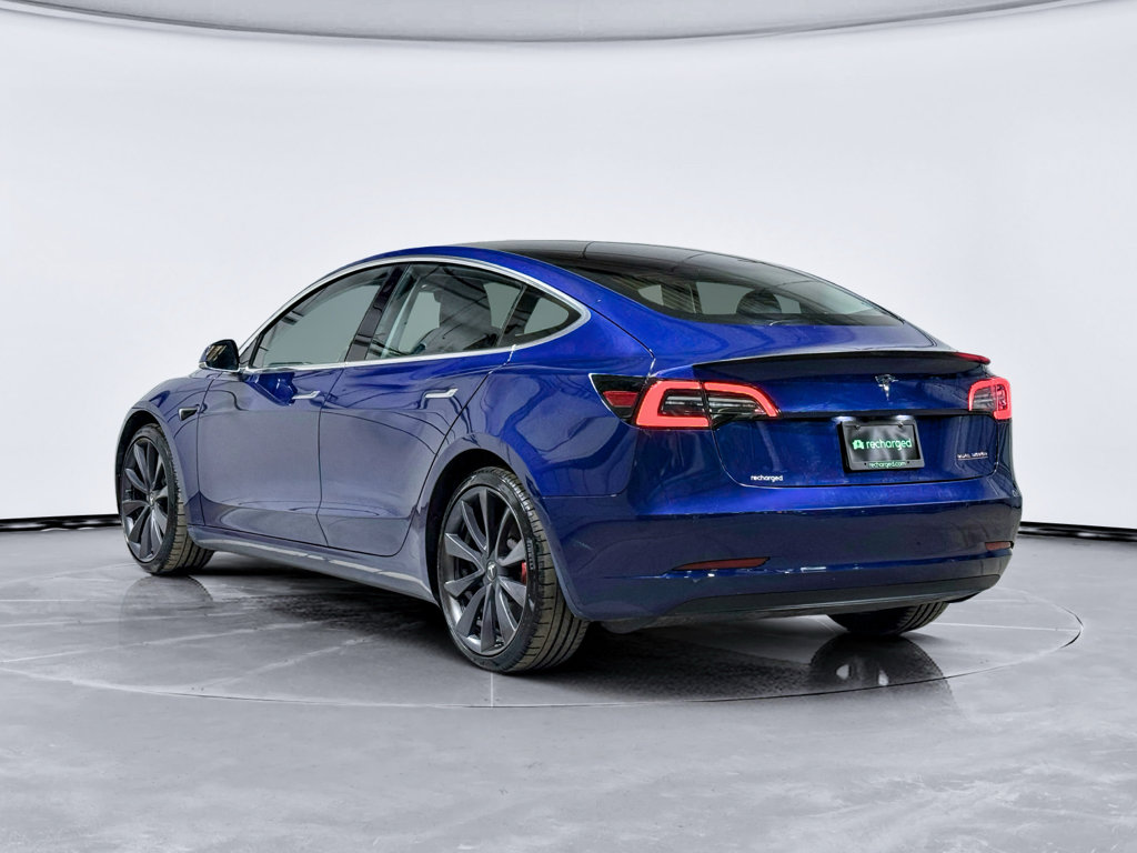 Used 2020 Tesla Model 3 Performance image 2